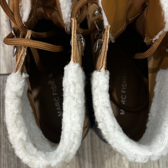 Marc Fisher Leigan Lug sole Brown Suede Winter Boots with Shearling - Picture 4 of 5